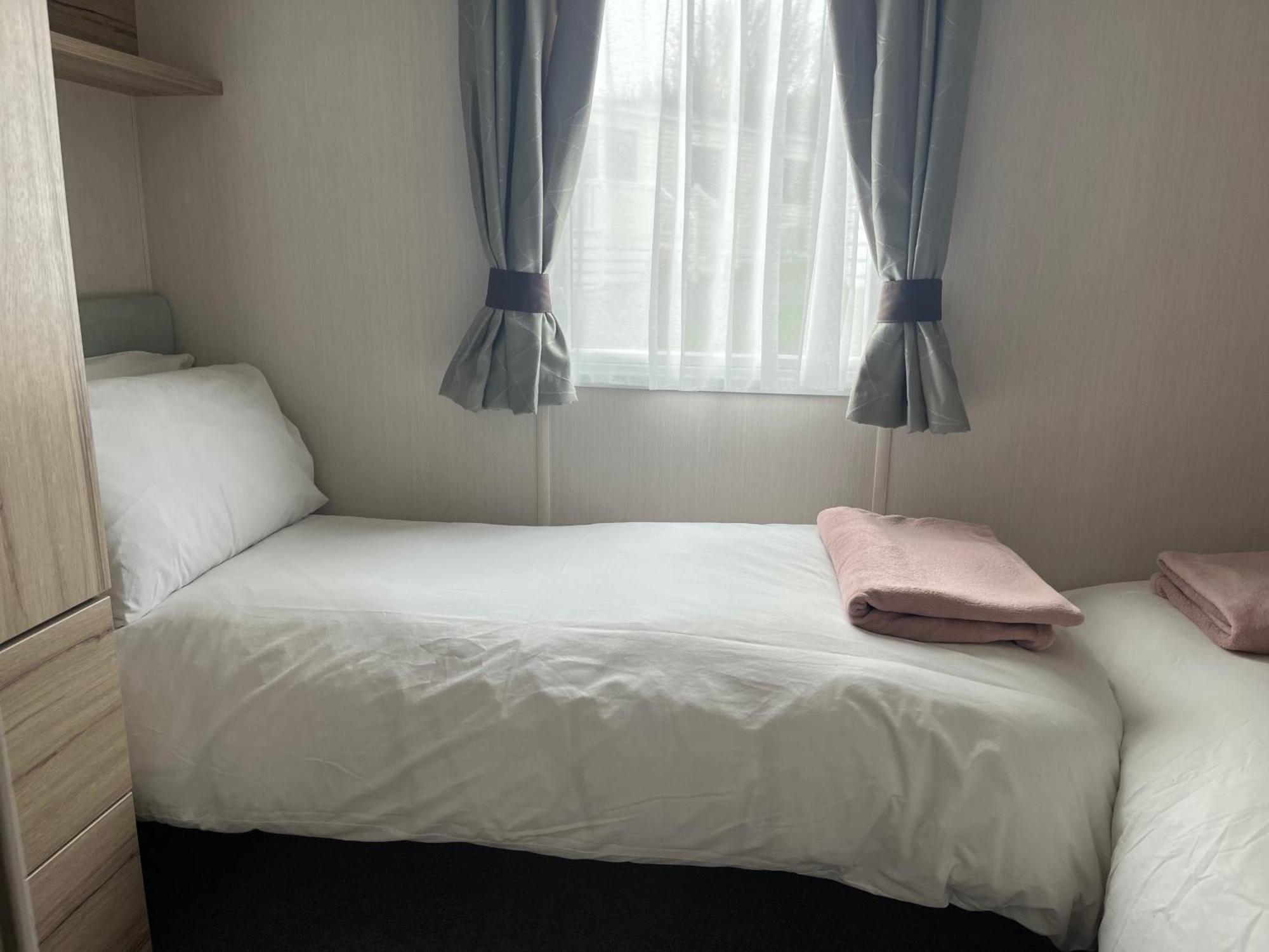 בנלץ' Ger-Y-Bwlch - Spacious Static On 5Star Site With Swimming Pool מראה חיצוני תמונה