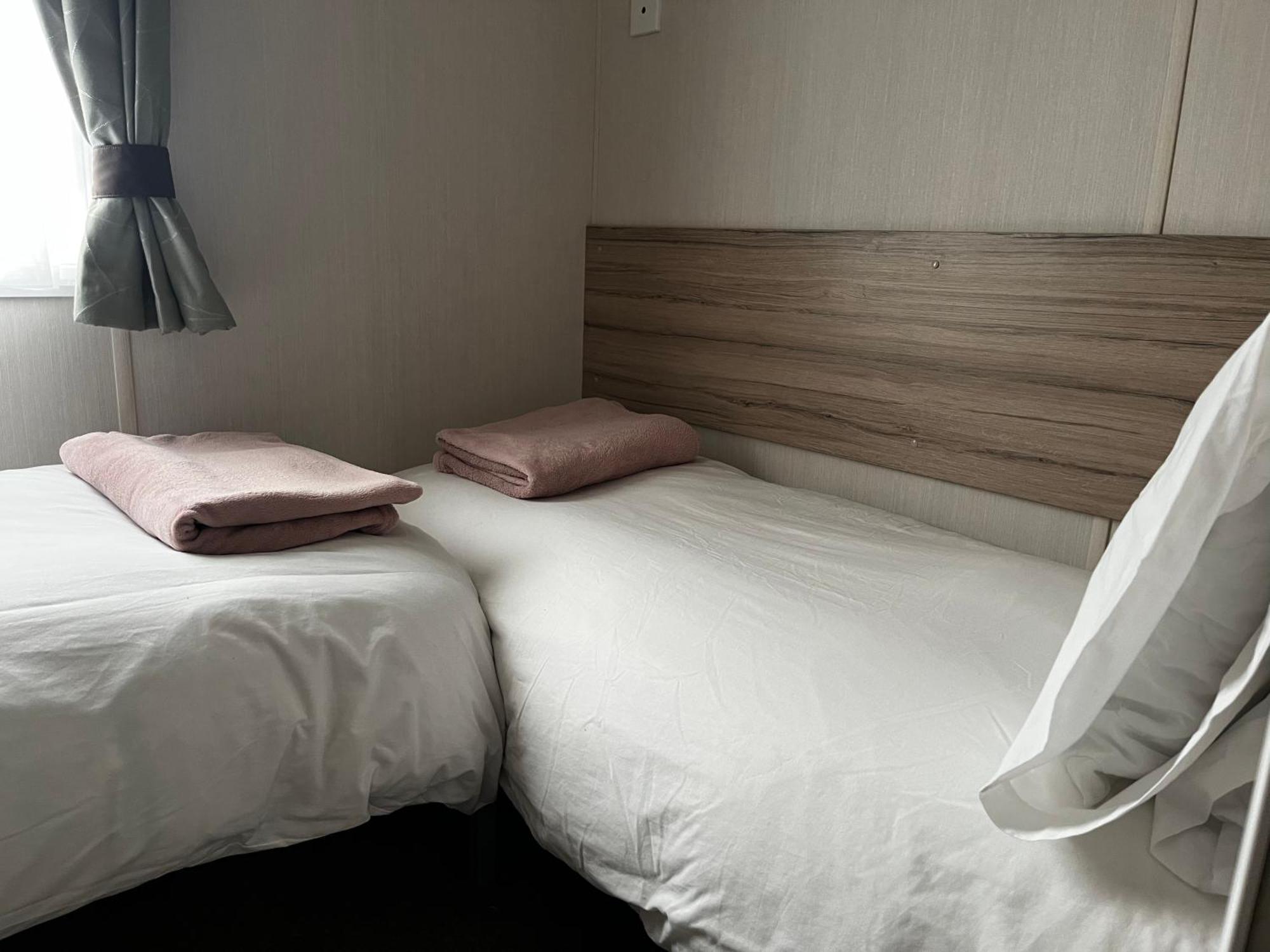 בנלץ' Ger-Y-Bwlch - Spacious Static On 5Star Site With Swimming Pool מראה חיצוני תמונה